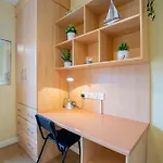 74 - 4 Bed Townhouse With Parking Galway